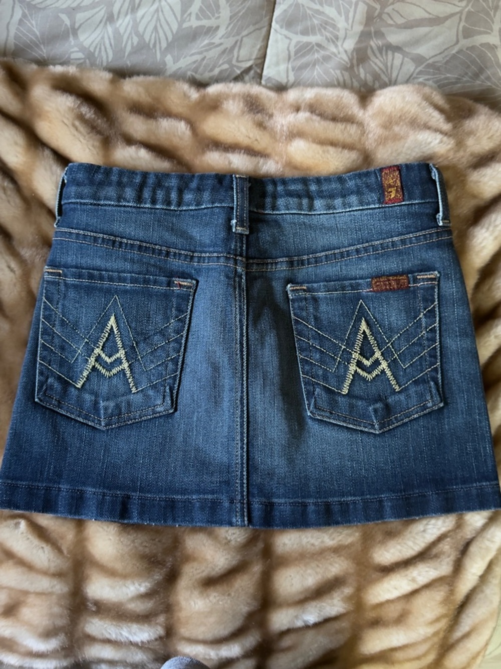 RARE 7 For All Man Mind “A pocket” Mini denim skirt